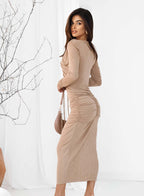 Vestido largo elástico beige con pedrería