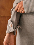 Conjunto de dos piezas de punto premium: jersey de cuello alto y pantalón ancho 