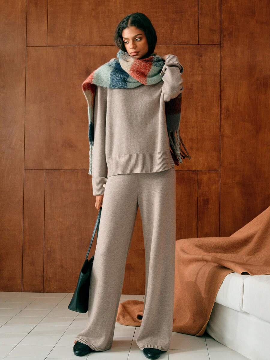 Conjunto de dos piezas de punto premium: jersey de cuello alto y pantalón ancho 