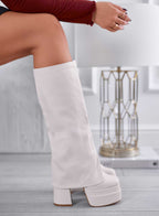 ABRIL - Botas beige con tacón alto y puño plegado 