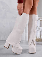 ABRIL - Botas beige con tacón alto y puño plegado 