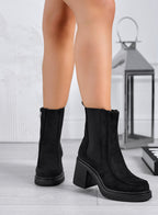 ANDREA - Botines de ante negro con muelle lateral 