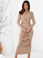 Vestido largo elástico beige con pedrería