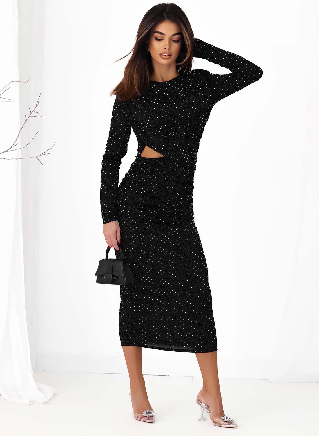 Vestido largo negro elástico con pedrería