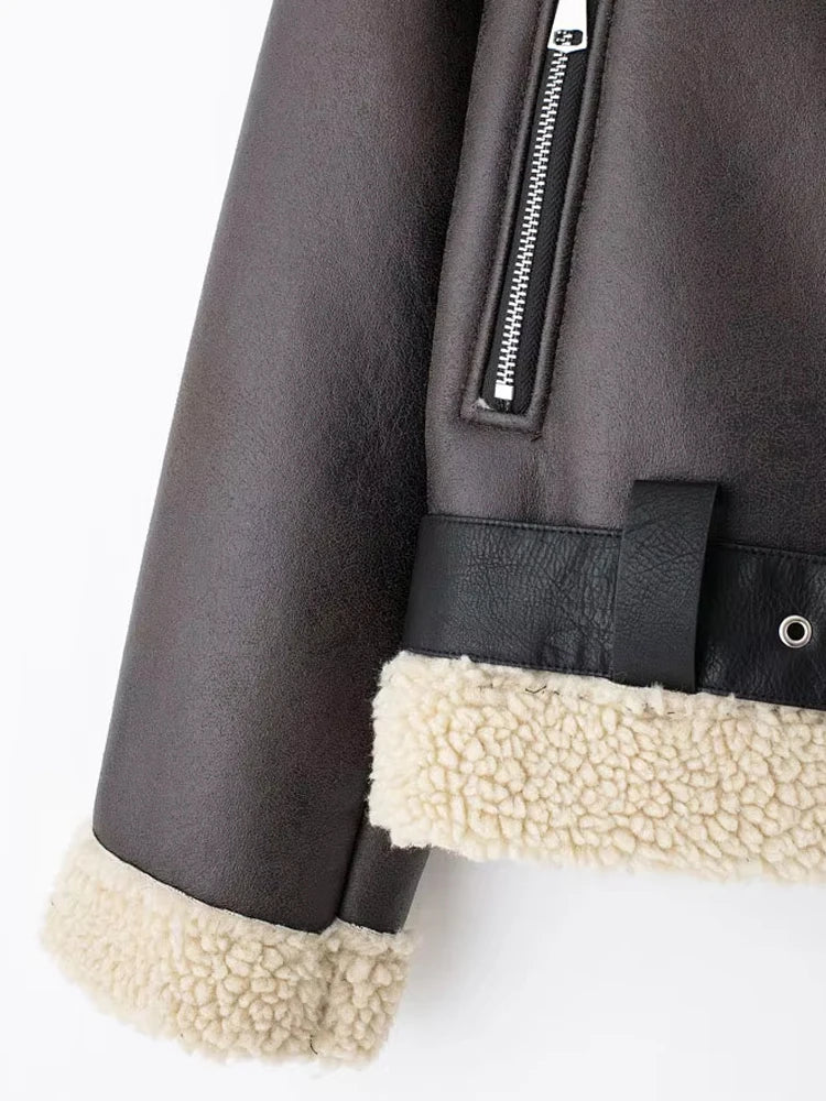 Chaqueta de ante gruesa y cálida para mujer con cinturón