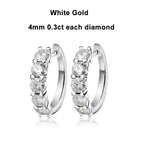 Deslumbrantes pendientes de moissanita en forma de aro en oro blanco de 18 k