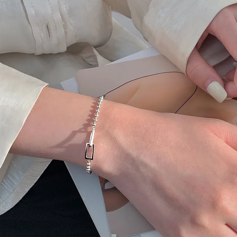 Pulsera de cuentas cuadradas geométricas de plata para mujer