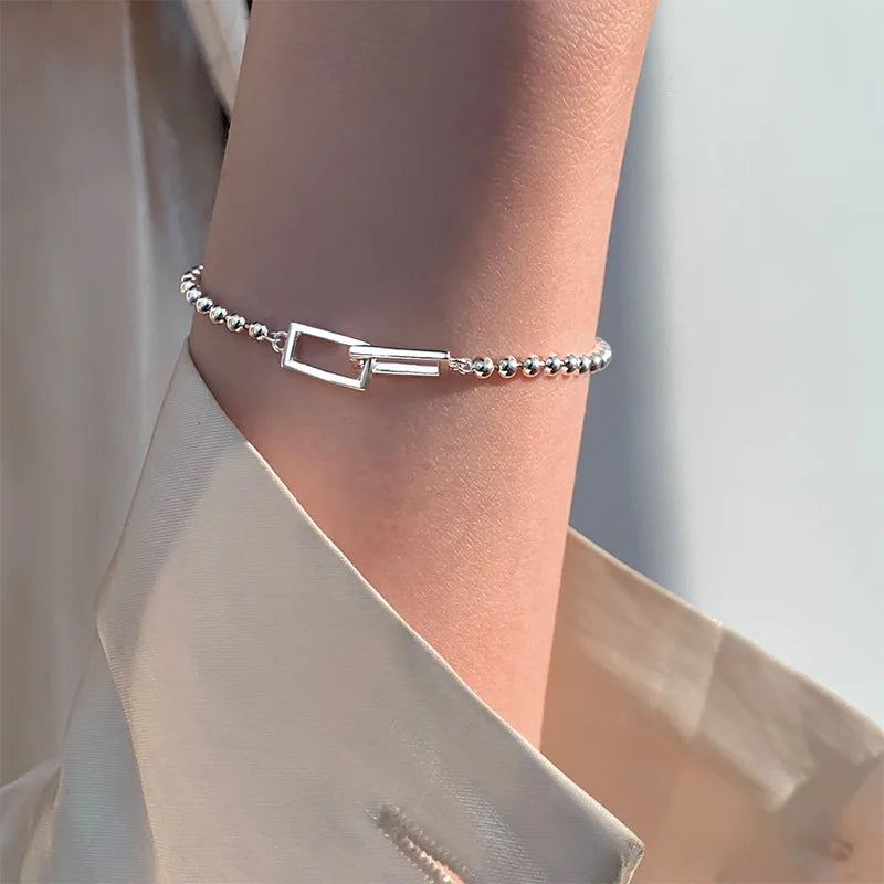 Pulsera de cuentas cuadradas geométricas de plata para mujer