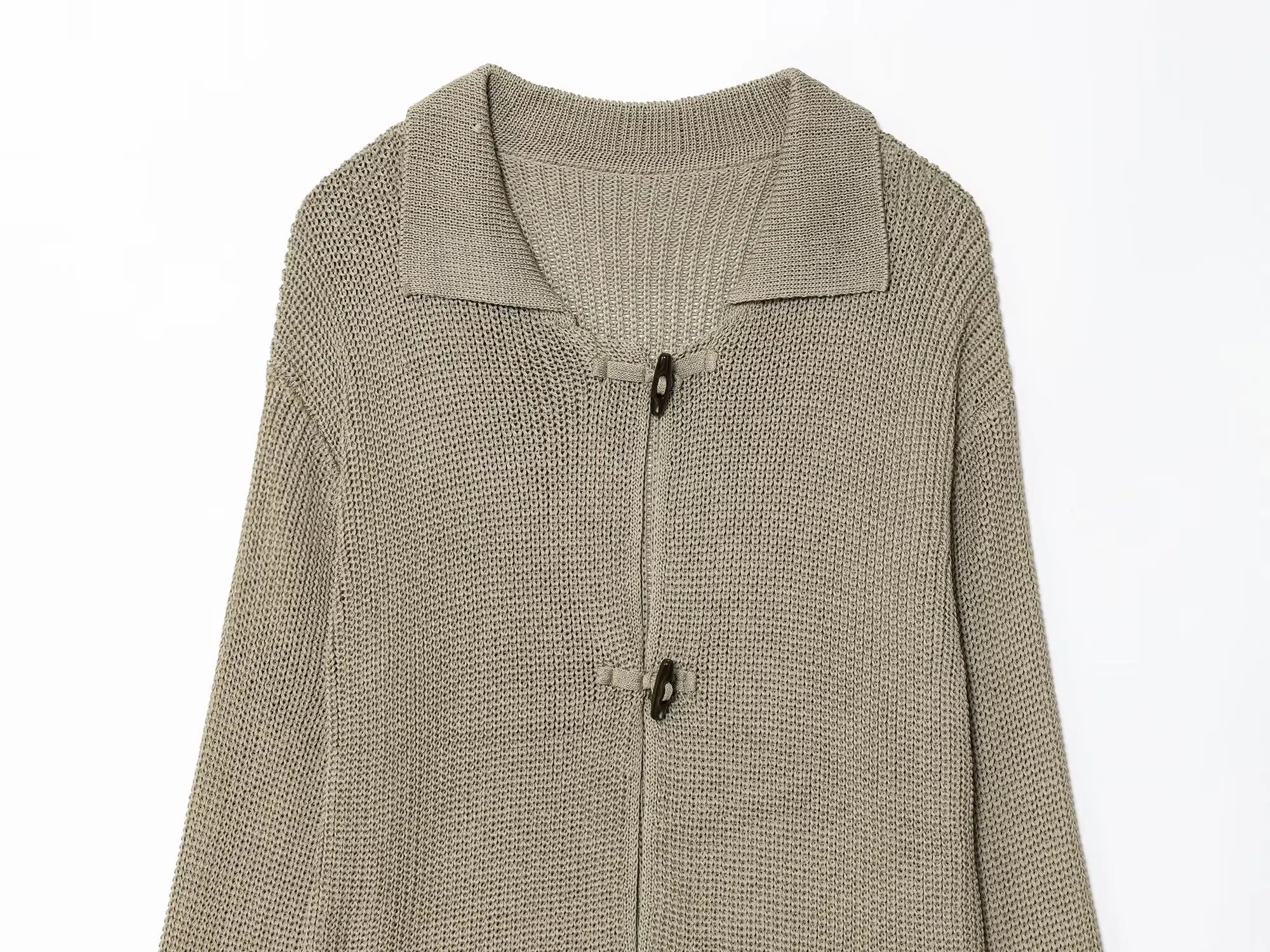 Cárdigan de punto con botones de cuerno elegante para mujer