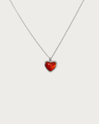 Collar de corazón de piedra roja