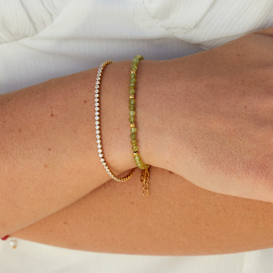 Pulsera de circonitas doradas